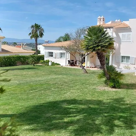 Apartamento Baia Village - Do Castelo - Gale -